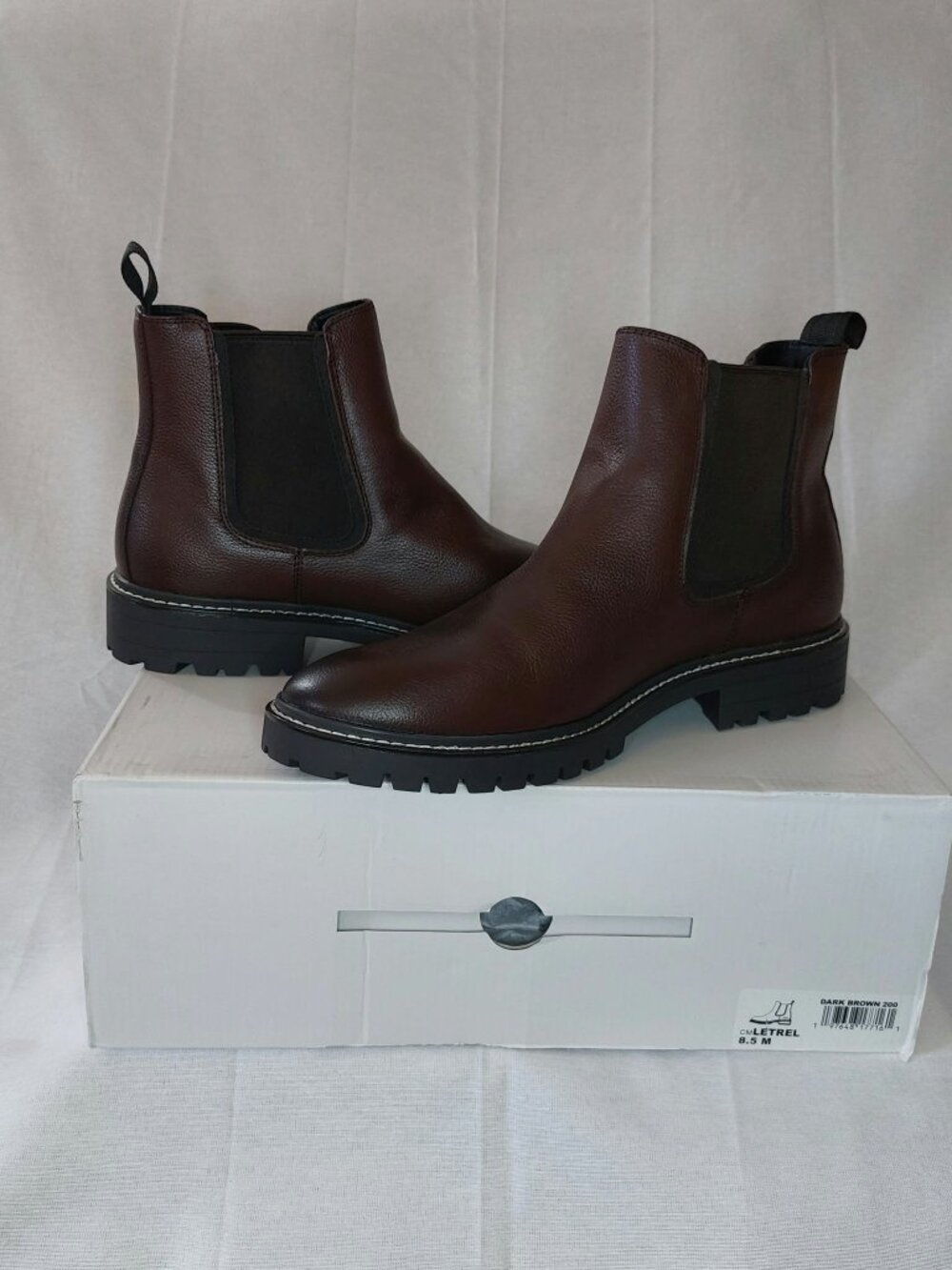 MSRP $170 Calvin Klein Men's Letrel Leather Chelsea Boot Dark Brown SIZE 8.5 M